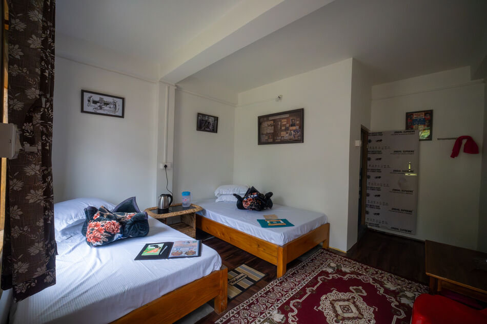 Joy Baba Felunath room