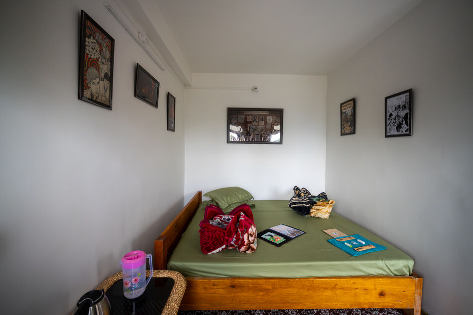 Gangtokey Gondogol room